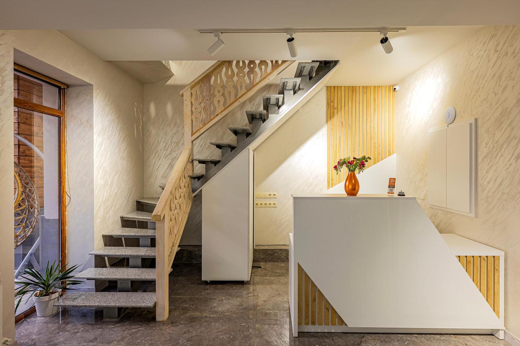 Taniqinn Dilijan Hotel Εξωτερικό φωτογραφία