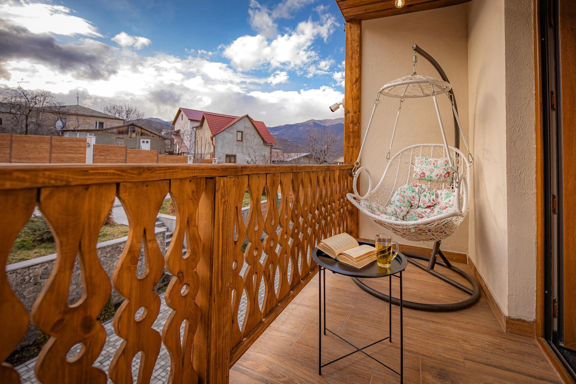 Taniqinn Dilijan Hotel Εξωτερικό φωτογραφία