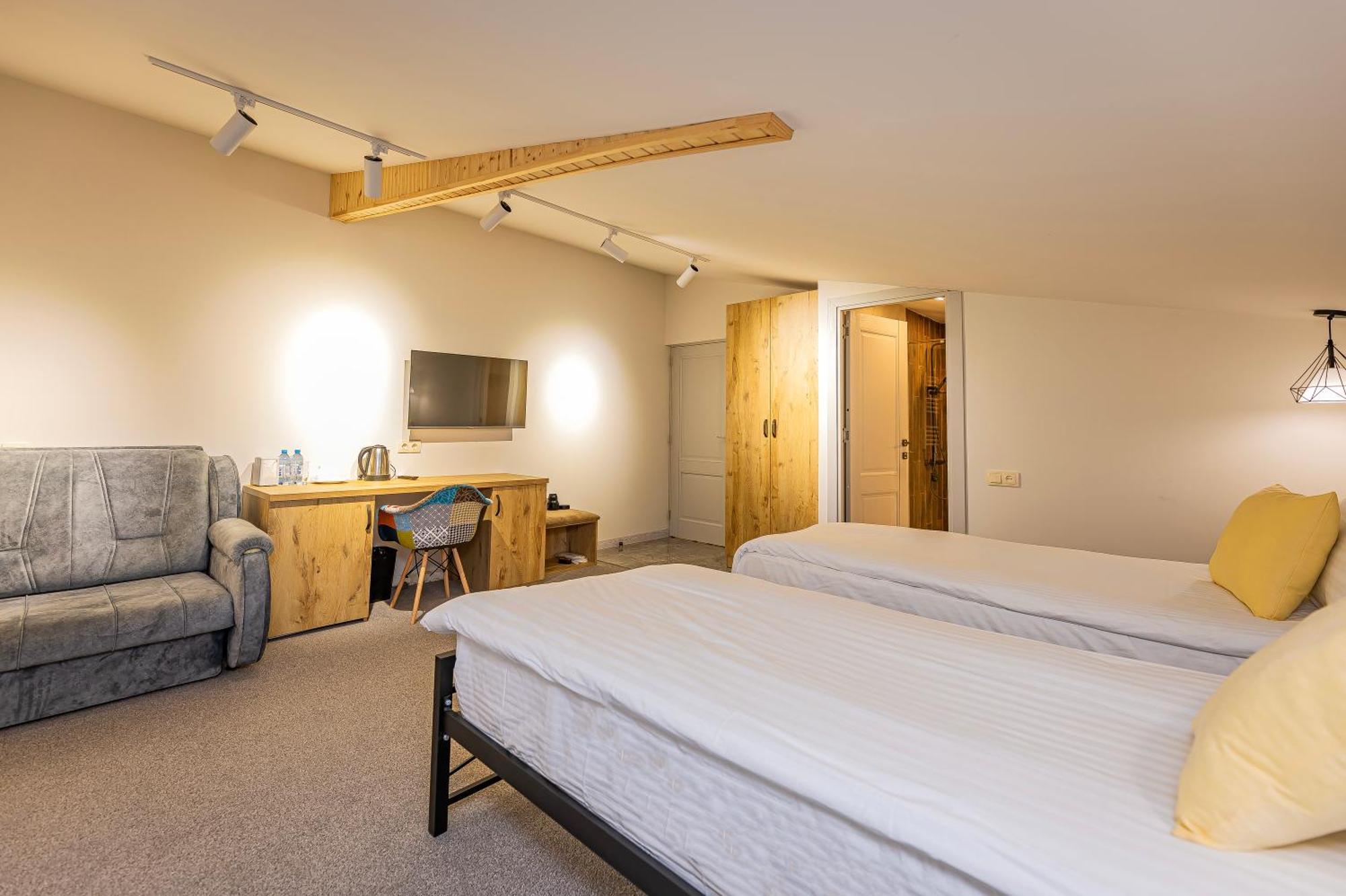 Taniqinn Dilijan Hotel Εξωτερικό φωτογραφία