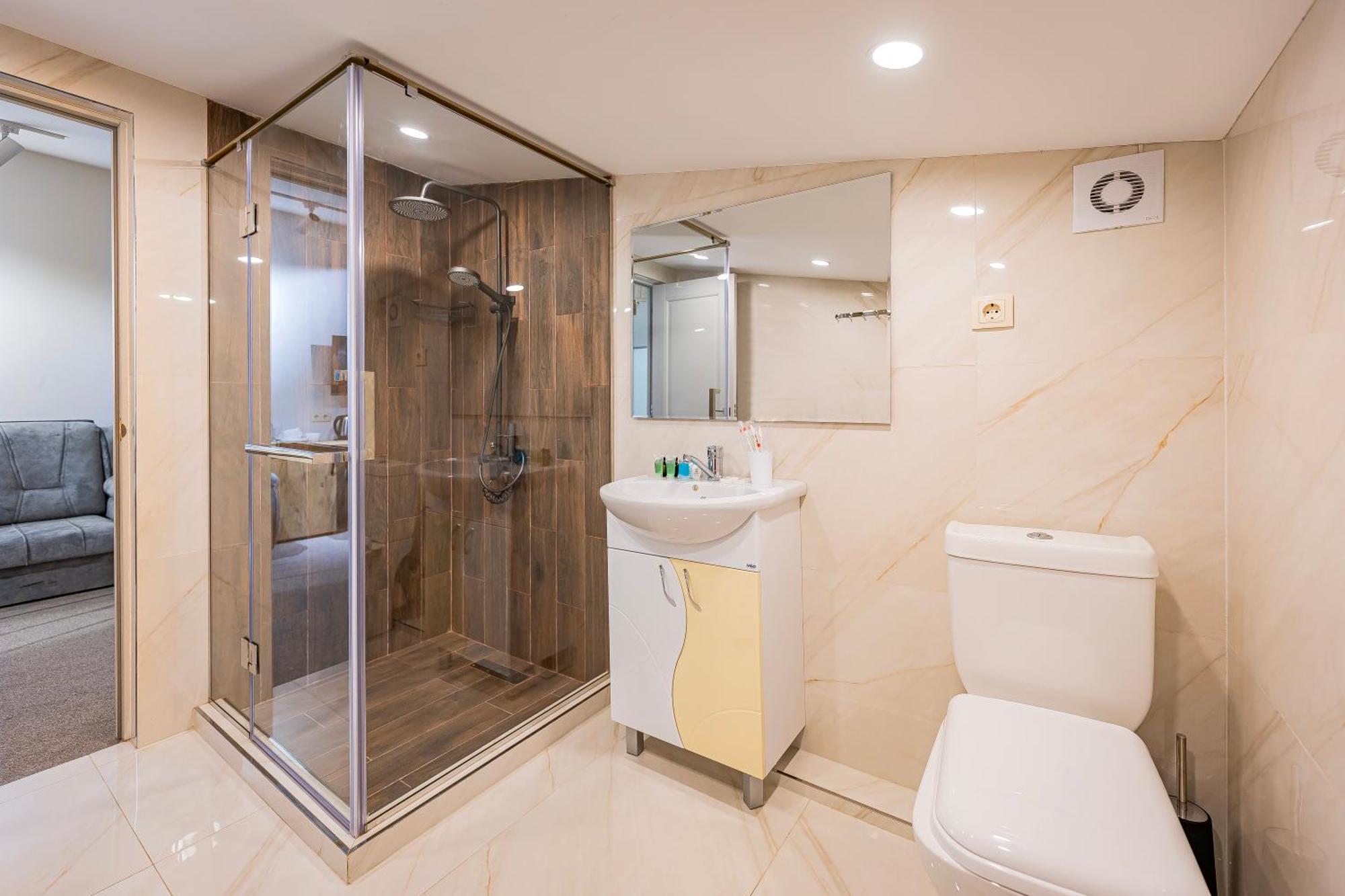 Taniqinn Dilijan Hotel Εξωτερικό φωτογραφία