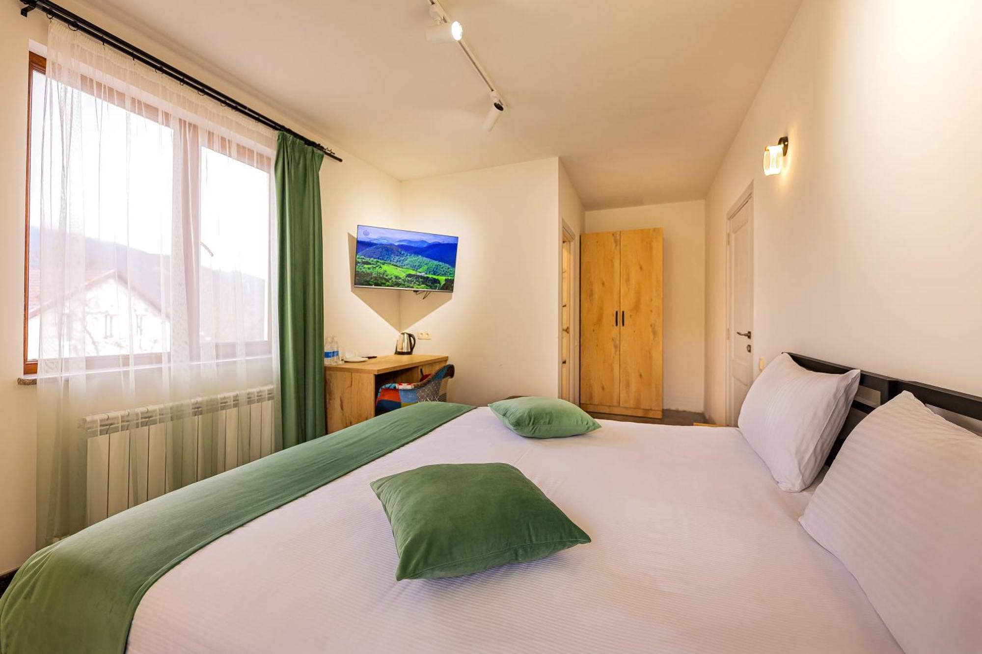 Taniqinn Dilijan Hotel Εξωτερικό φωτογραφία