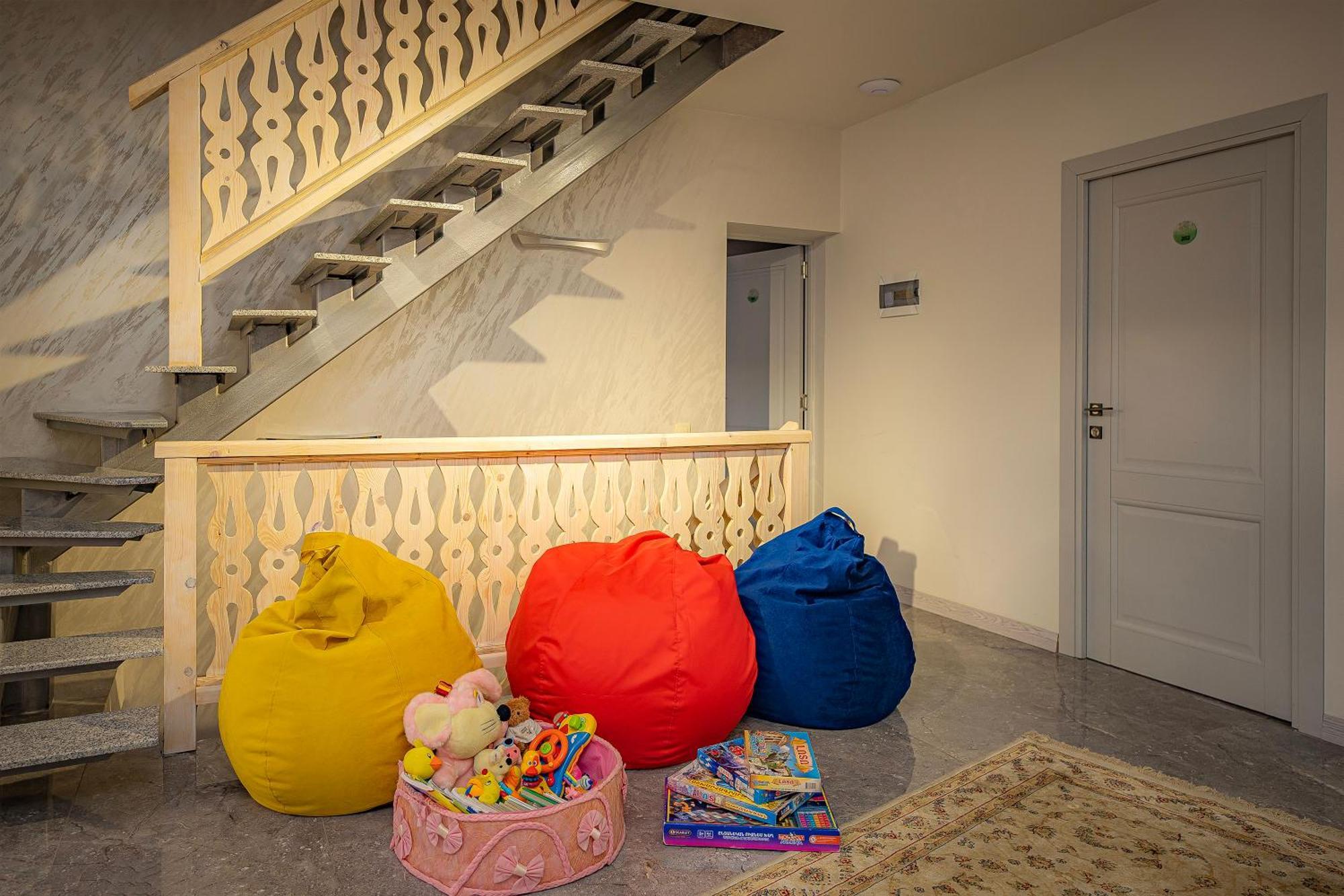 Taniqinn Dilijan Hotel Εξωτερικό φωτογραφία