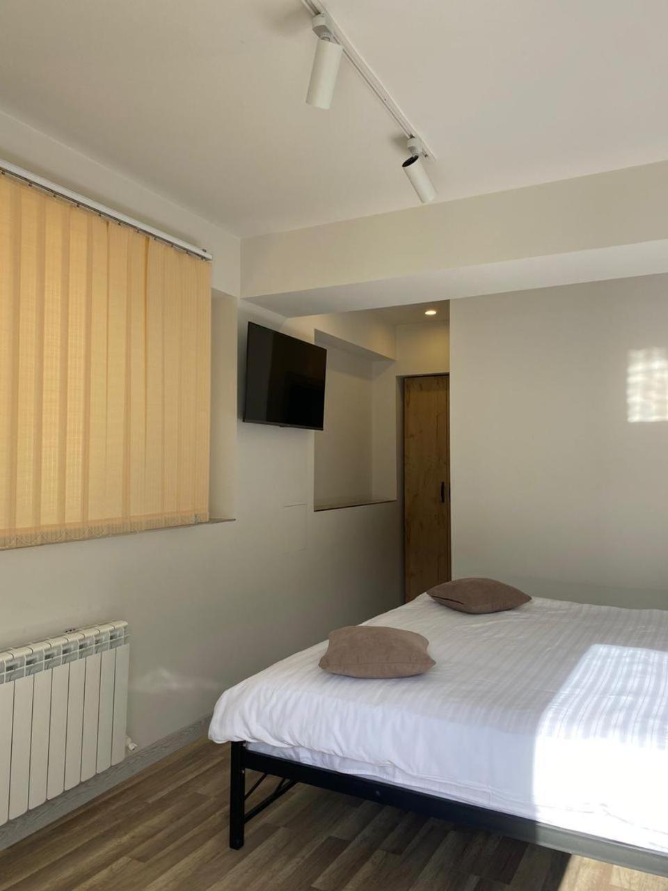 Taniqinn Dilijan Hotel Εξωτερικό φωτογραφία